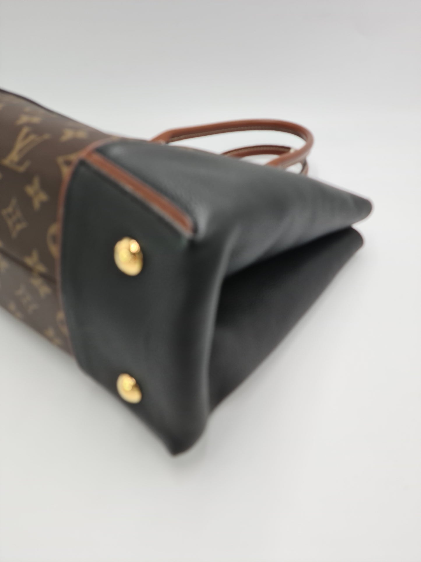 Louis Vuitton Monogram Leather W PM Tote Bag