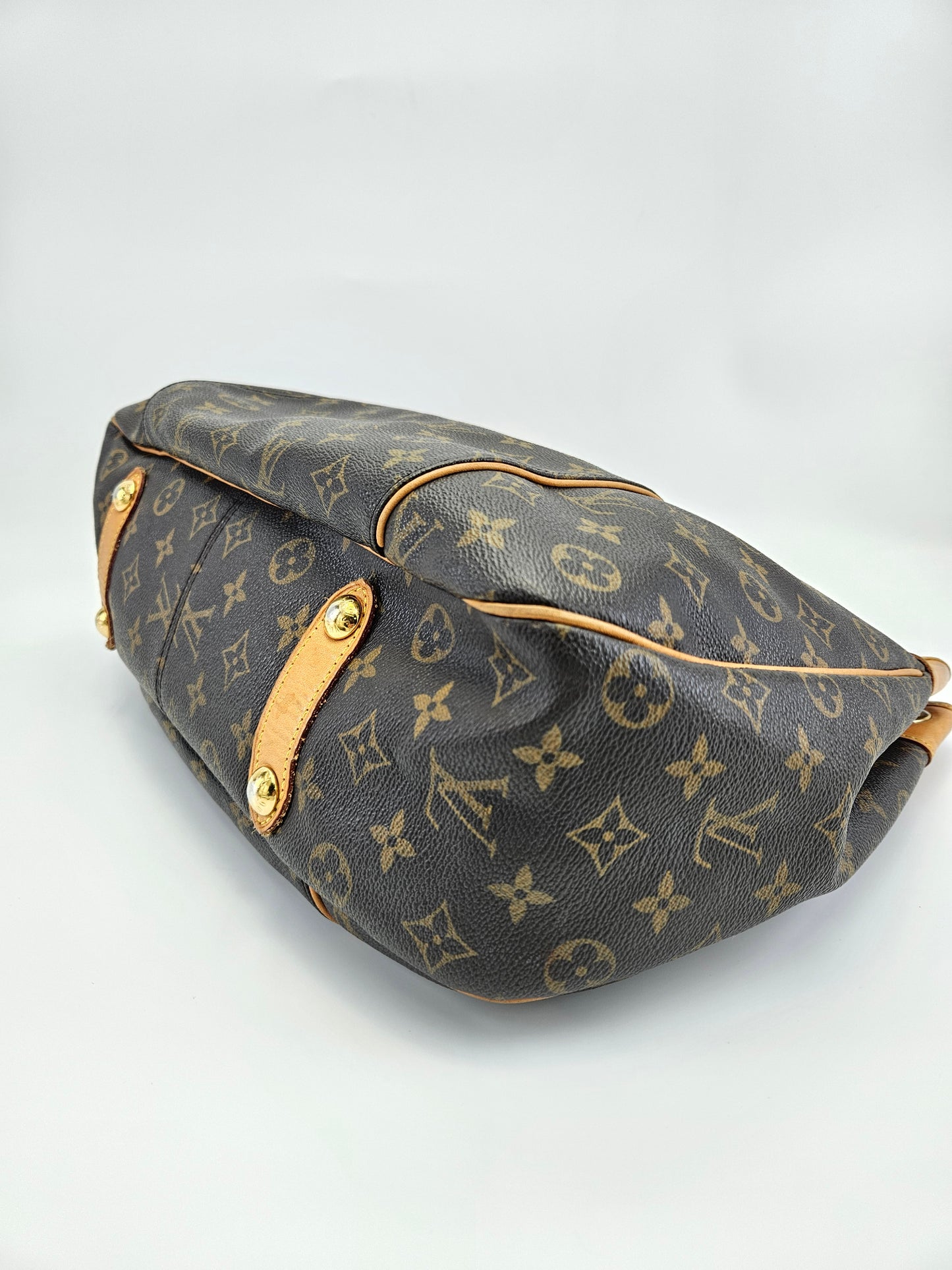 Louis Vuitton Monogram Canvas and Leather Galliera PM Bag