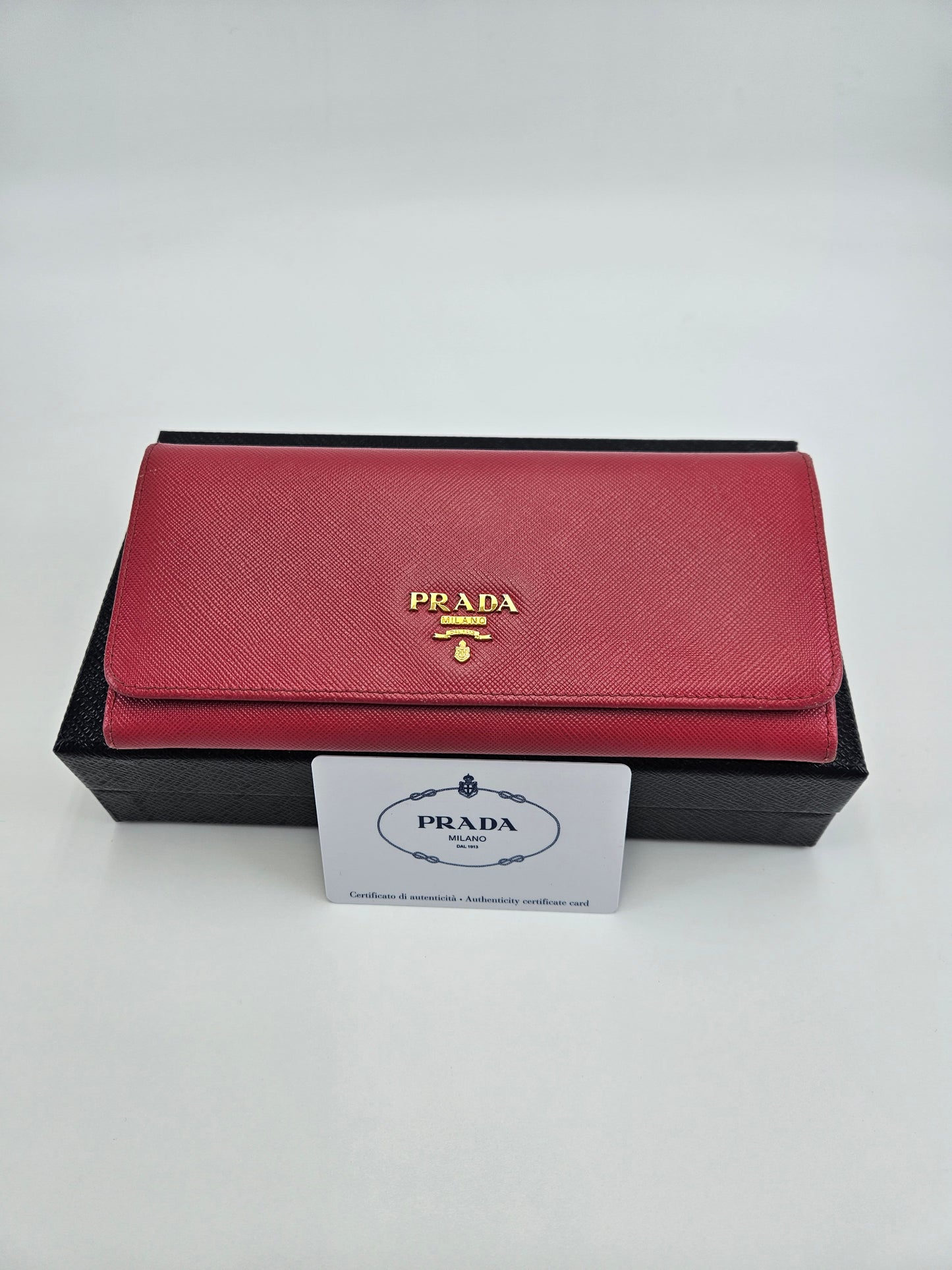 Prada Logo-Plaque Continental Wallet