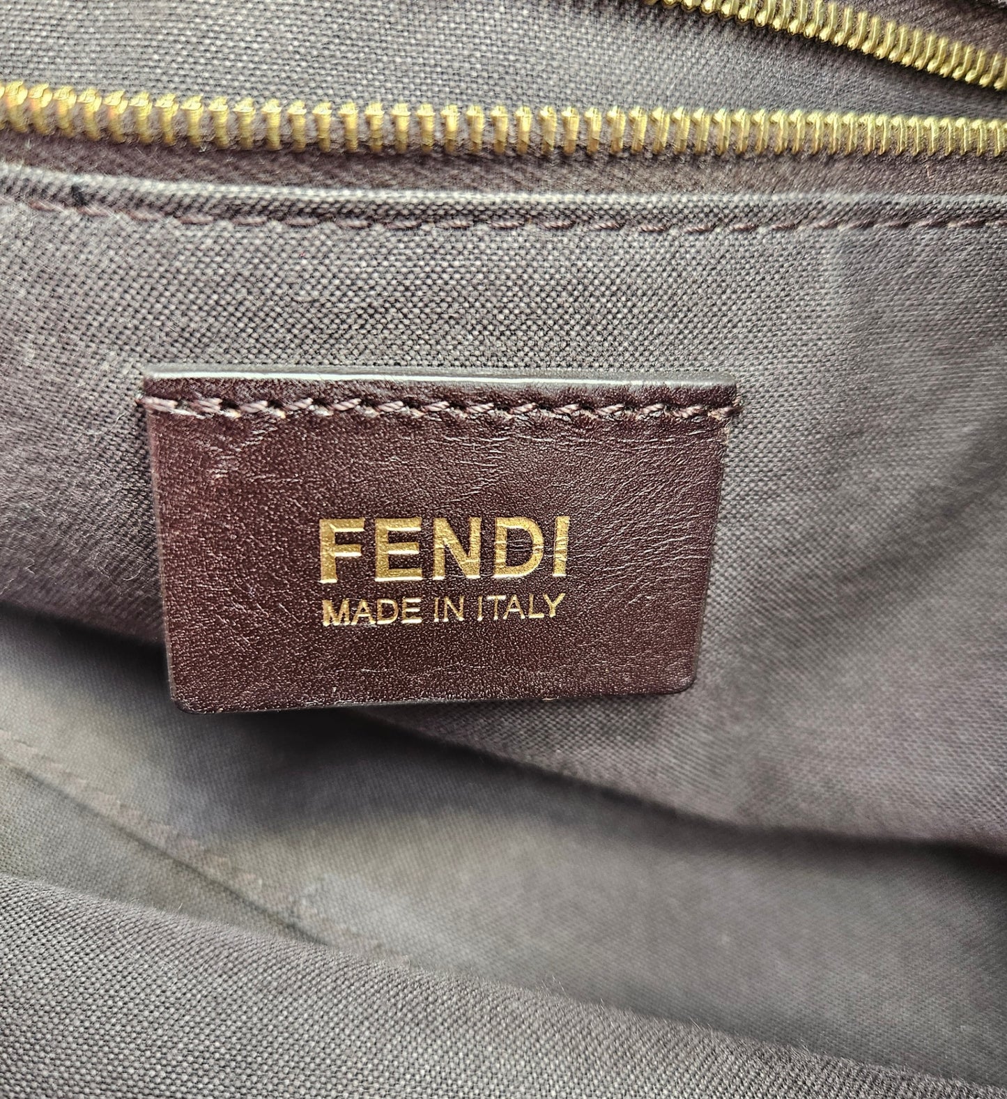 Fendi-Clasp-Top Leather Hobo Bag Red