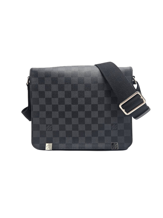 Louis Vuitton District PM Damier Graphite Canvas Black