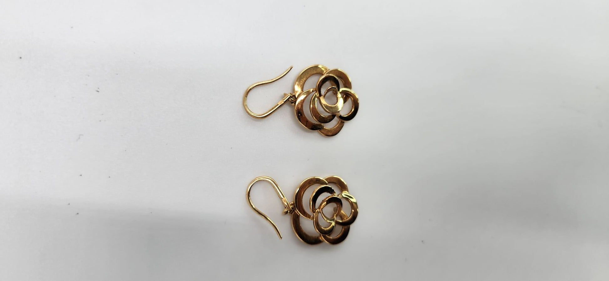 Chanel Signature Camellia Flower Drop 18 Karat Yellow Gold Earrings