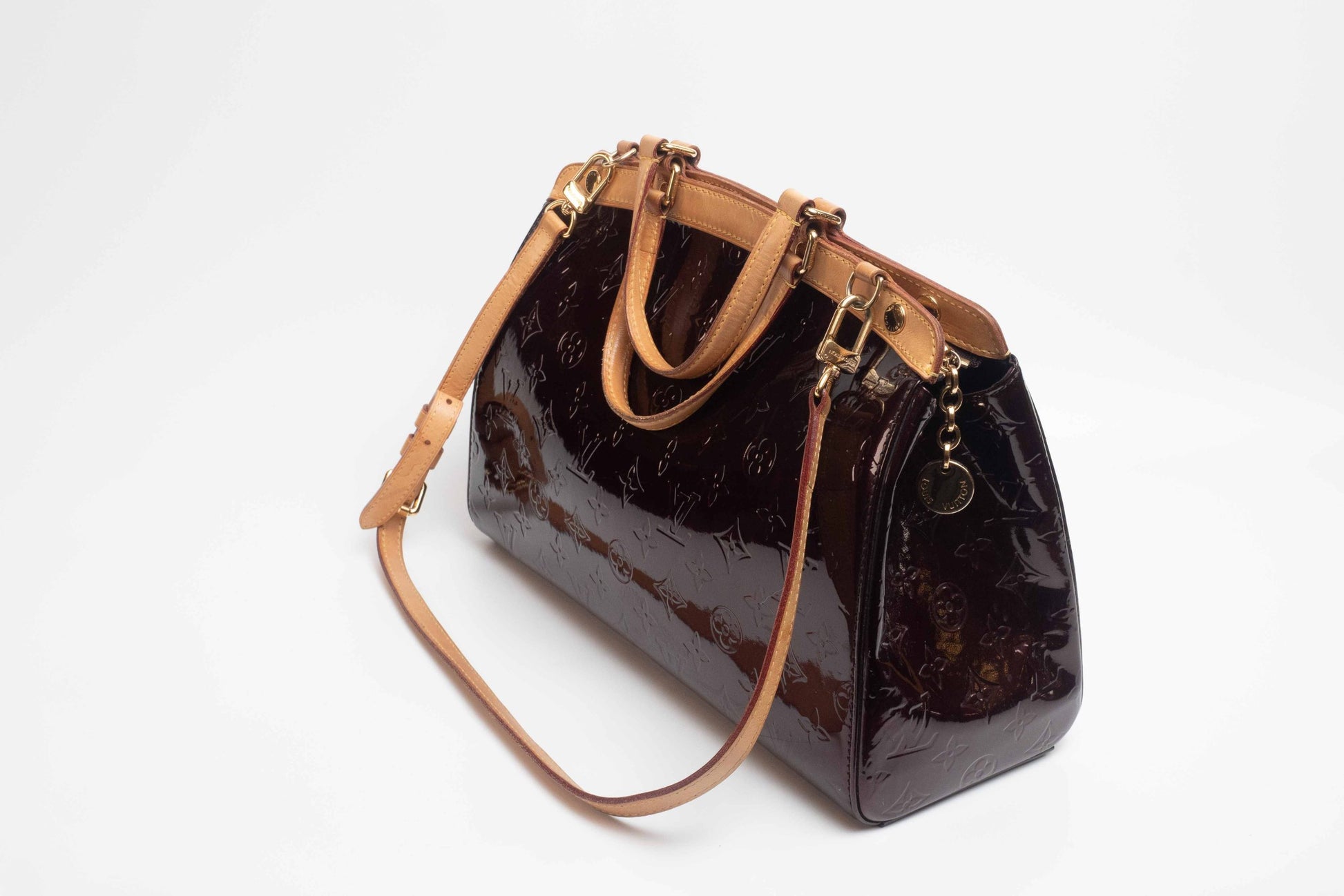 Louis Vuitton Amarante Monogram Vernis Leather MM – Re-Loved Luxury