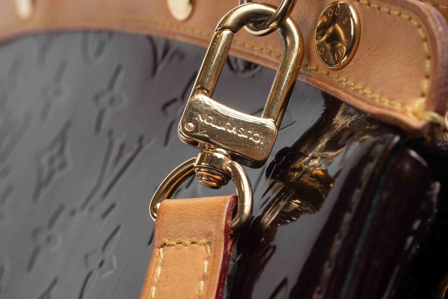 Louis Vuitton M50601 amarante burgundy vernis patent leather brea